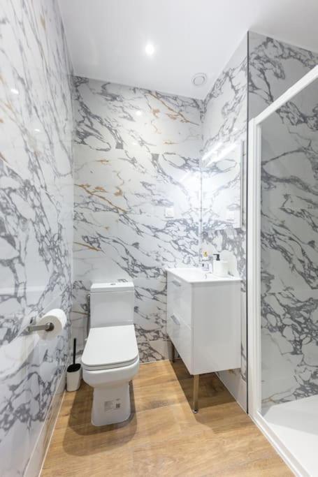 Luxueux Et Spacieux - - Paris Bobigny
